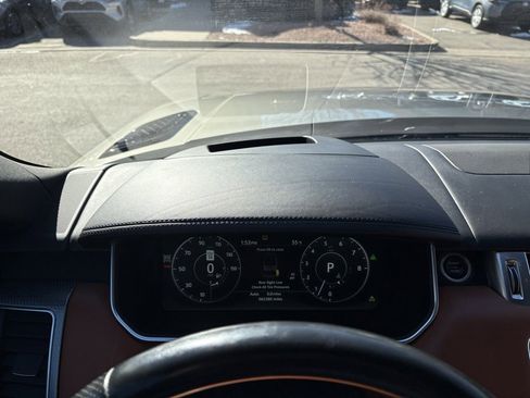 Used 2017 Land Rover Range Rover Sport HSE Dynamic image 27
