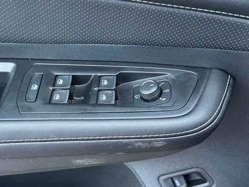 New 2026 Volkswagen Atlas Cross Sport SEL Premium R-Line image 23