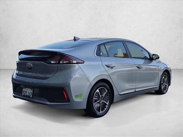 Used 2022 Hyundai Ioniq SEL FWD image 5