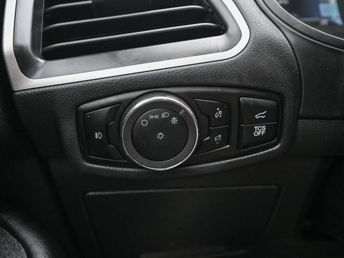 Used 2024 Ford Edge SEL w/ Convenience Package image 40