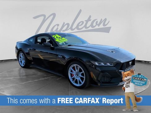 Used 2024 Ford Mustang GT Premium RWD image 2