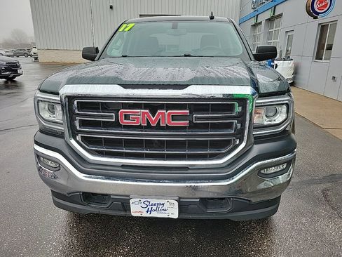 Used 2017 GMC Sierra 1500 SLE w/ SLE Value Package image 2