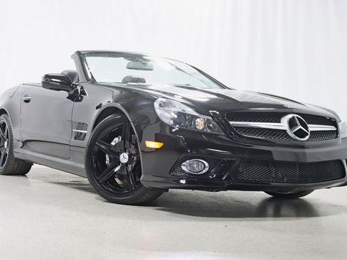 Used 2009 Mercedes-Benz SL 550 image 8
