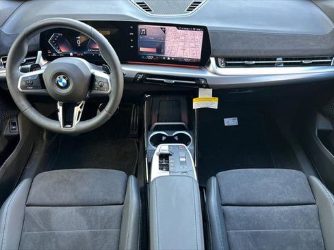 New 2026 BMW X1 xDrive28i w/ M Sport Package AWD/4WD image 12