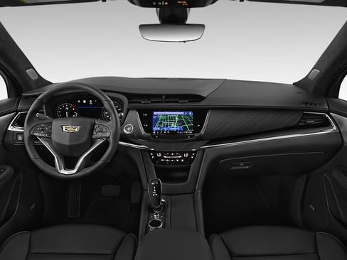 Used 2023 Cadillac XT6 Premium Luxury w/ Technology Package AWD/4WD image 3