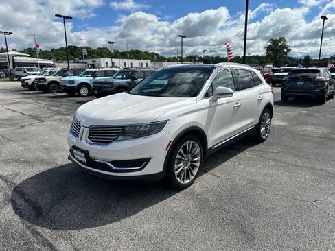 Used 2016 Lincoln MKX Reserve w/ Luxury Package AWD/4WD image 3