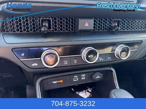 Used 2023 Honda CR-V EX image 21