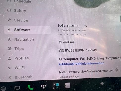 Used 2022 Tesla Model 3 Long Range AWD/4WD image 9