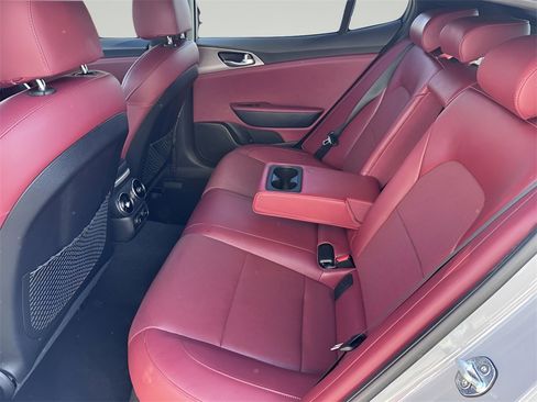 Used 2021 Kia Stinger GT image 29