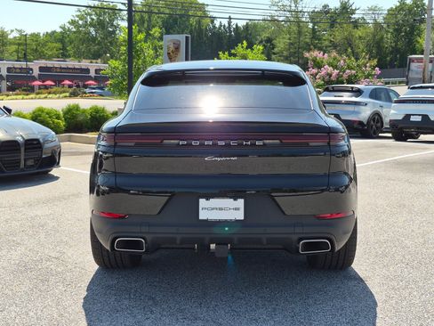 New 2026 Porsche Cayenne Coupe AWD/4WD image 10