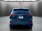 Certified 2021 Toyota Highlander L image 6