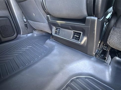 Used 2023 Chevrolet Silverado 2500 Custom w/ Custom Convenience Package image 26