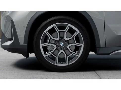 New 2026 BMW X1 xDrive28i w/ Technology Package AWD/4WD image 7