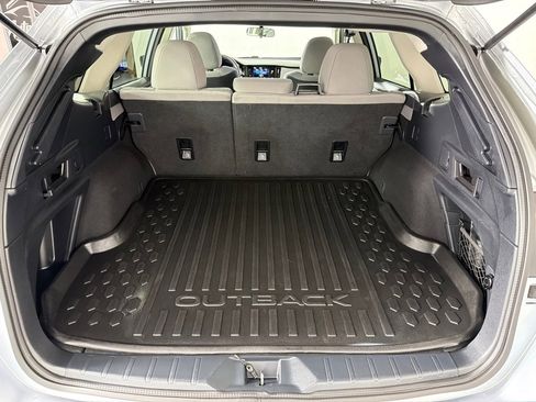 Used 2024 Subaru Outback Premium AWD/4WD image 21