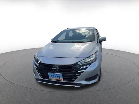 Used 2025 Nissan Versa SV FWD image 7