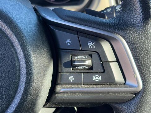 Used 2022 Subaru Outback Limited image 21