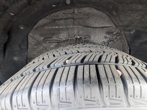 Used 2017 Toyota RAV4 Limited image 25