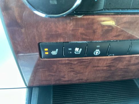 Used 2012 RAM 1500 Laramie w/ Protection Group image 30