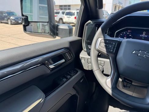 New 2026 Chevrolet Silverado 2500 ZR2 AWD/4WD image 25
