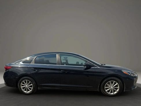 Used 2019 Hyundai Sonata SE FWD image 4