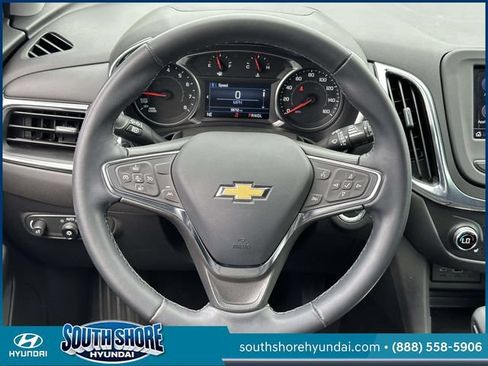 Used 2024 Chevrolet Equinox LT AWD/4WD image 16