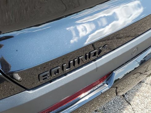 Used 2025 Chevrolet Equinox RS FWD image 36