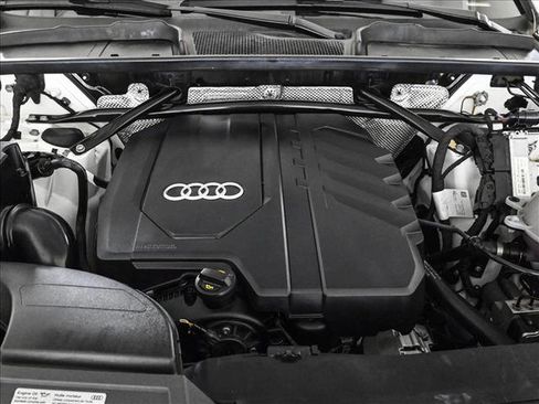 Used 2023 Audi Q5 2.0T Premium Plus w/ Premium Plus Package AWD/4WD image 15