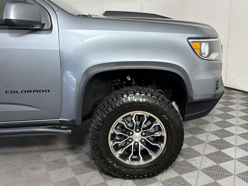 Used 2022 Chevrolet Colorado ZR2 AWD/4WD image 13