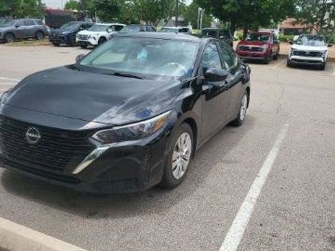 Certified 2024 Nissan Sentra S FWD image 1