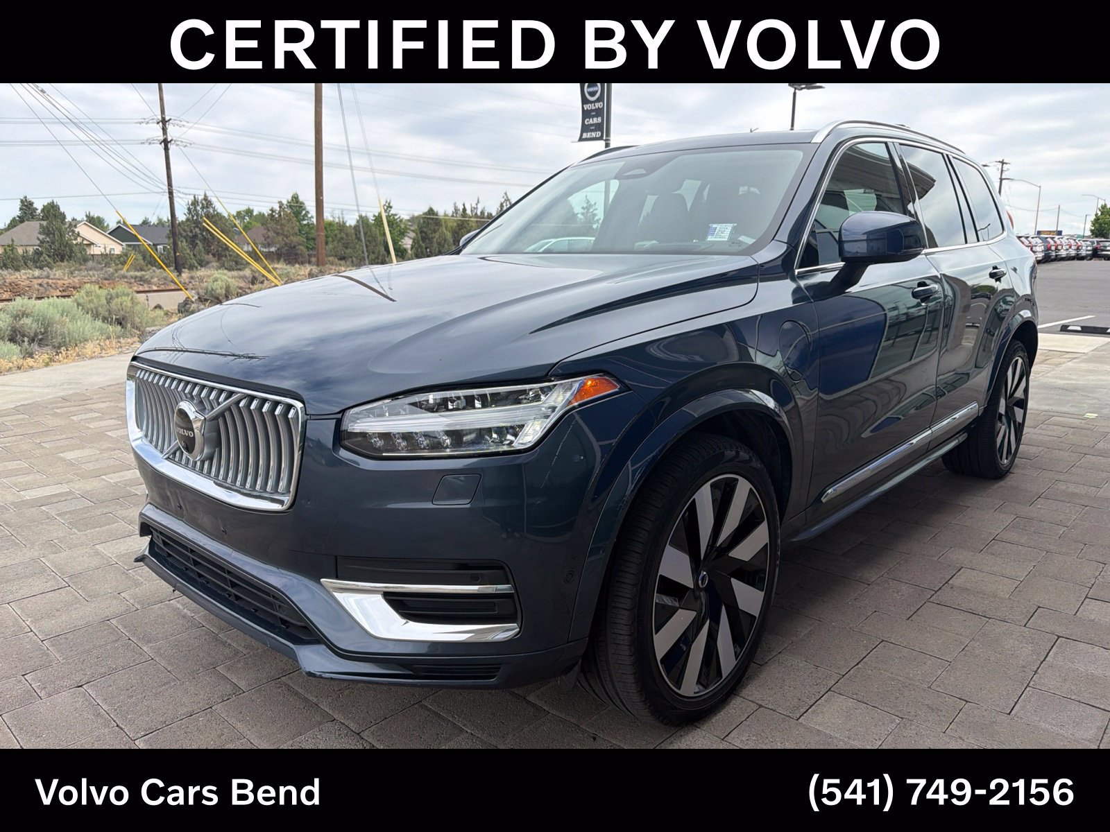 Used 2023 Volvo XC90 T8 Ultimate w/ Protection Package Premier AWD/4WD image 4