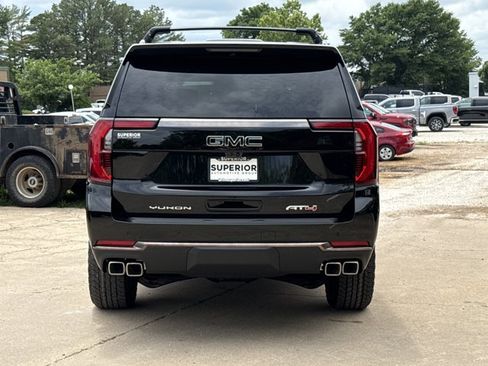 New 2026 GMC Yukon XL AT4 Ultimate w/ LPO, Floor Liner Package AWD/4WD image 4