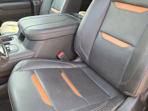 Used 2023 GMC Sierra 1500 AT4 w/ AT4 Premium Package image 24