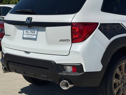 Certified 2023 Honda Passport EX-L image 8