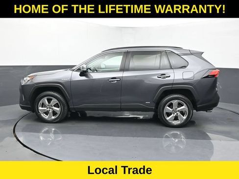 Used 2021 Toyota RAV4 Limited AWD/4WD image 4