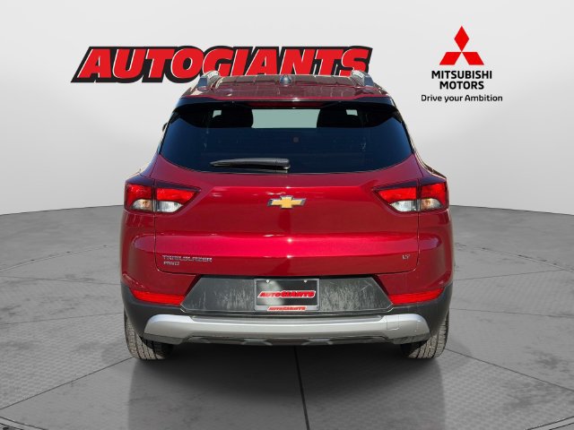 Used 2025 Chevrolet TrailBlazer LT AWD/4WD image 5
