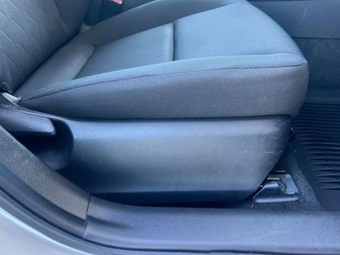 Used 2023 Toyota Corolla LE image 21