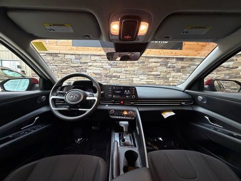 Certified 2023 Hyundai Elantra SEL w/ Cargo Package image 16