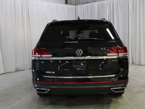 Used 2023 Volkswagen Atlas SE w/ Black Wheel Package image 24