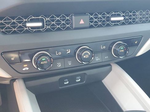 New 2025 Honda Accord SE image 24