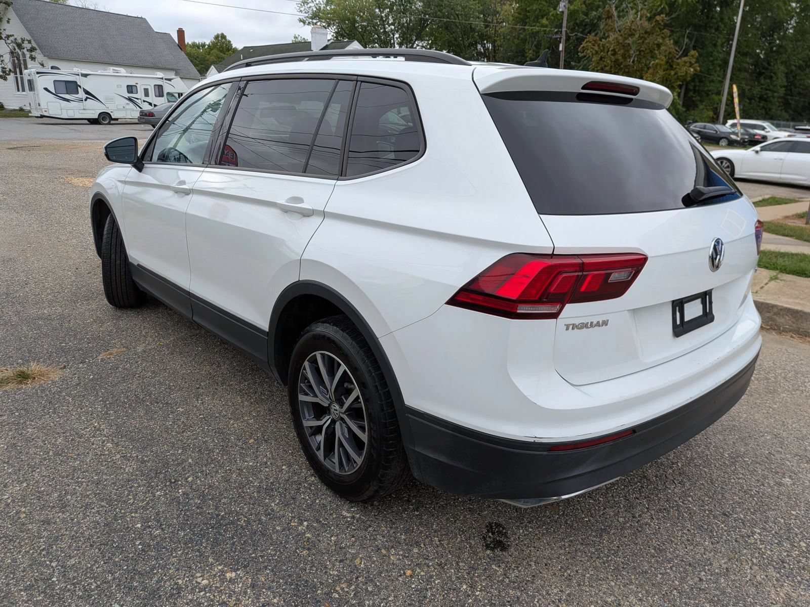 Used 2021 Volkswagen Tiguan S AWD/4WD image 3