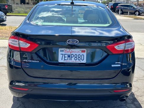 Used 2014 Ford Fusion SE w/ Equipment Group 202A image 6