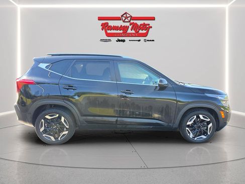 Used 2024 Kia Seltos SX AWD/4WD image 6