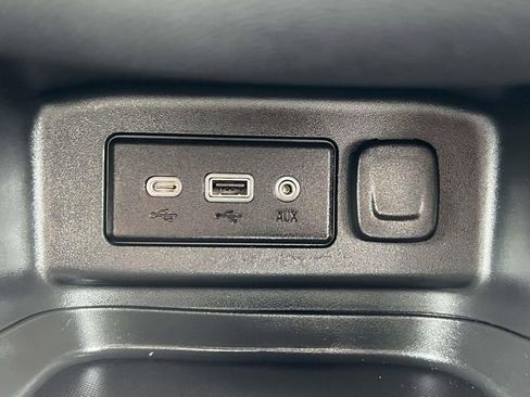 Certified 2023 Chevrolet Equinox LT image 31