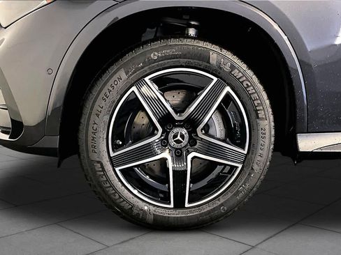 New 2026 Mercedes-Benz GLC 300 4MATIC image 17