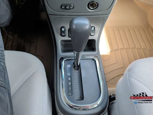 Used 2006 Chevrolet HHR LT FWD image 19