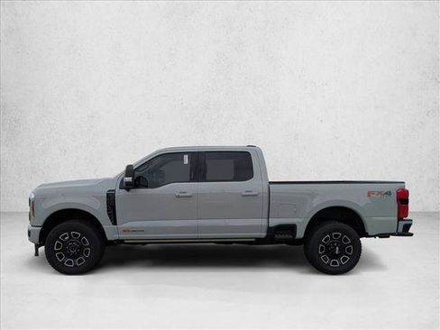 New 2026 Ford F250 Platinum AWD/4WD image 5