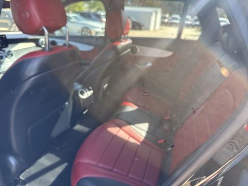 Used 2022 Mercedes-Benz GLC 300 GLC 300 image 10