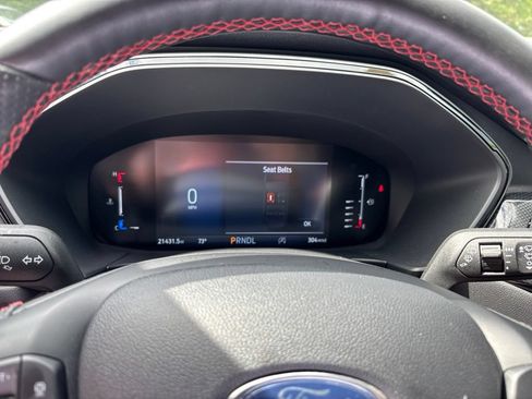Used 2023 Ford Escape ST-Line w/ Tech Pack #1 AWD/4WD image 17