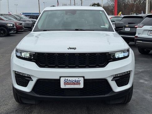Used 2023 Jeep Grand Cherokee Limited w/ Black Appearance Package image 9