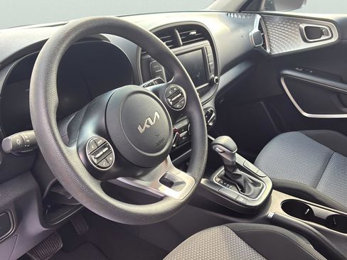 Used 2024 Kia Soul LX w/ Option Group 015 image 21